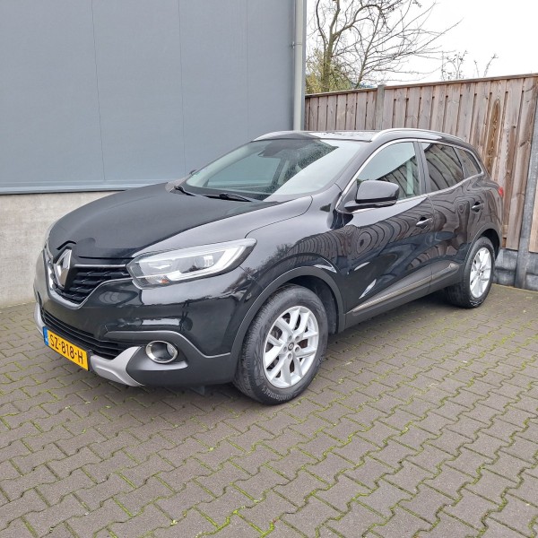 Renault Kadjar SZ-818-H 1.jpg