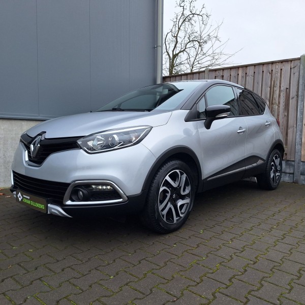 Renault Captur G-186-LD 1.jpg
