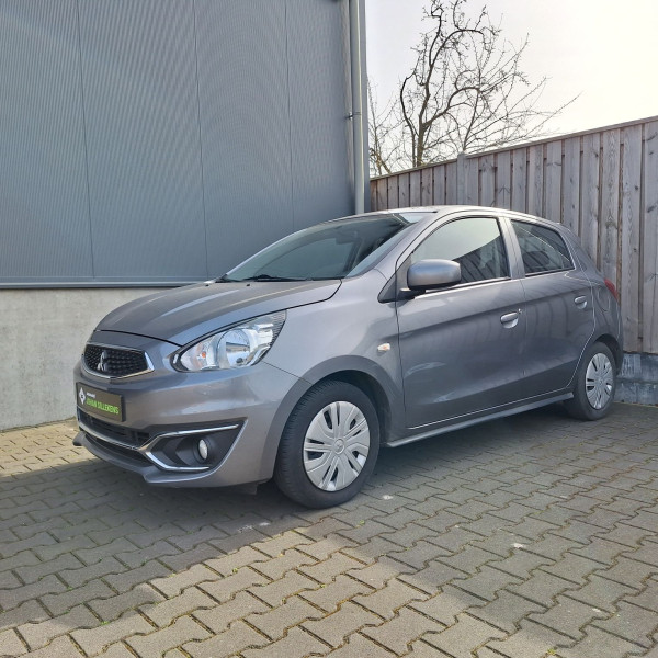 Mitsubishi Space Star JV-197-B 1.jpg