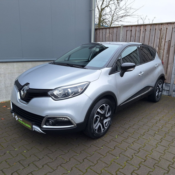 Renault Captur G-186-LD 1 Autobedrijf Johan Sillekens Meijel.jpg