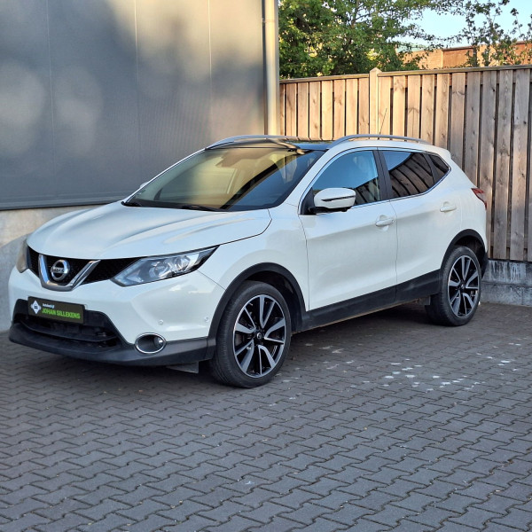 Nissan Qashqai HF-319-X Autobedrijf Johan Sillekens Meijel 1.jpg