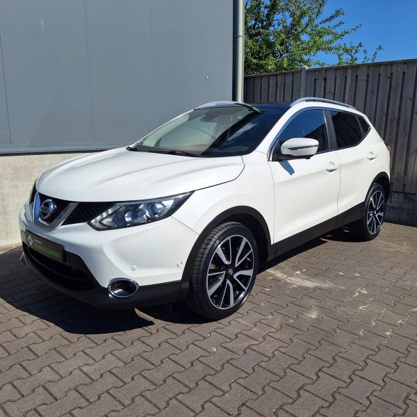 Nissan Qashqai HF-319-X Autobedrijf Johan Sillekens Meijel 1.jpg